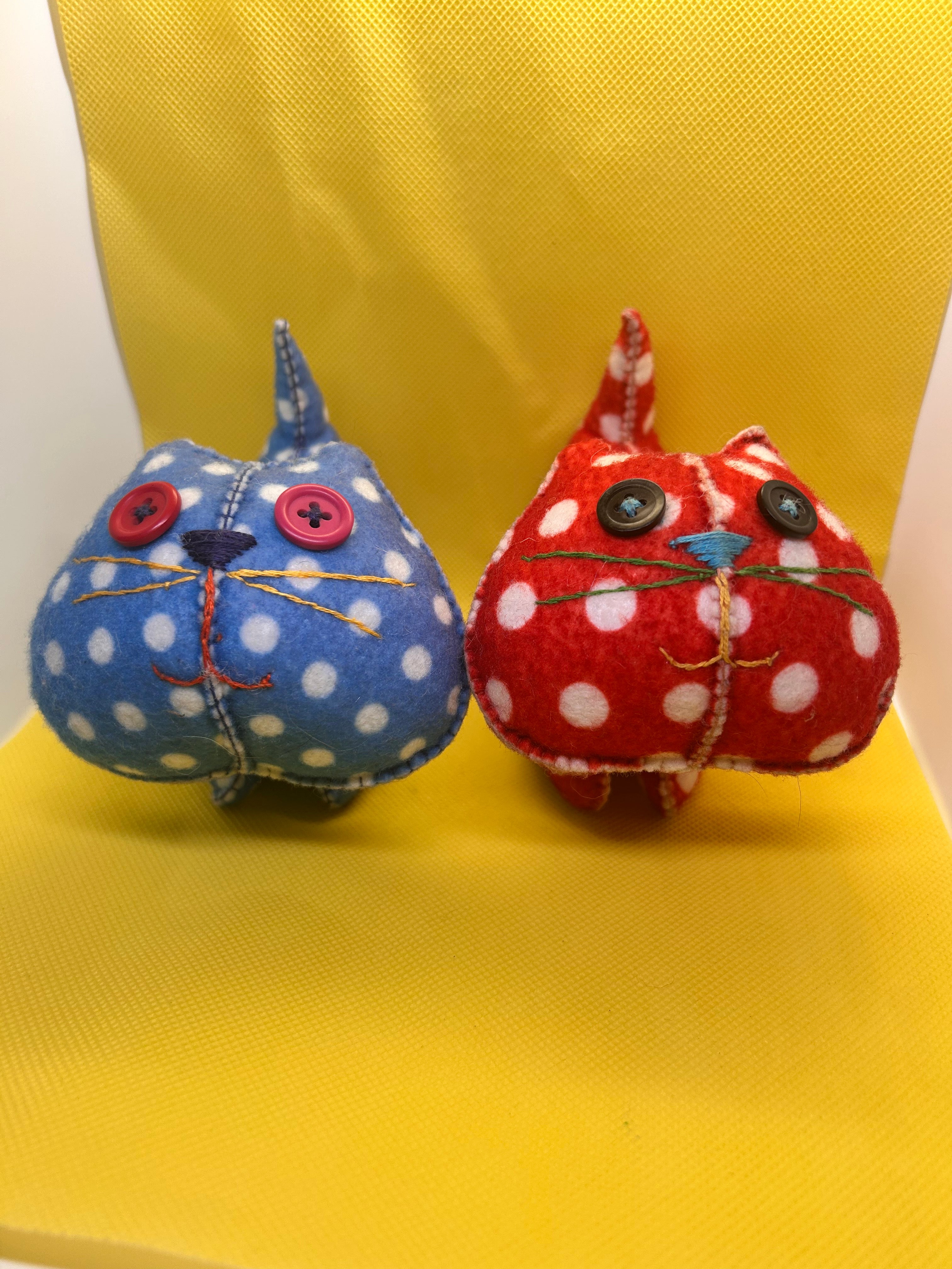 Limited Edition ~ felt collectible plush cats (2)